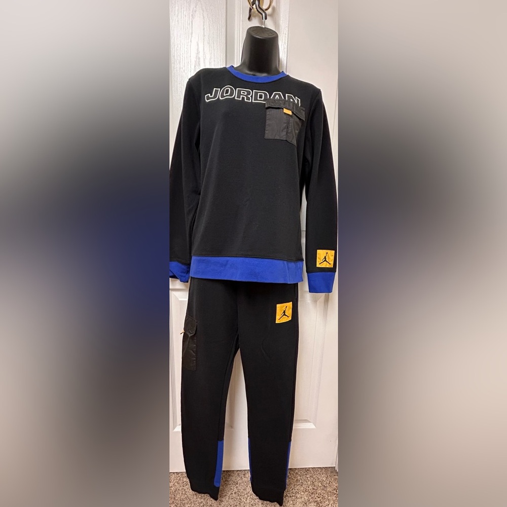 Youth Jordan Sweat Suit